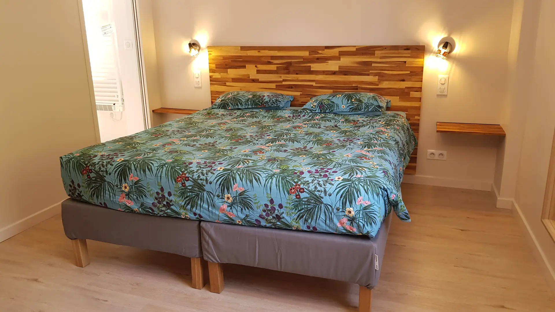 7 CHAMBRE PARENTALE VILLAGE