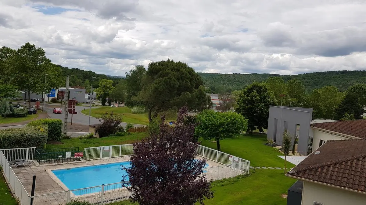 VUE AERIENNE DE L'HOTEL