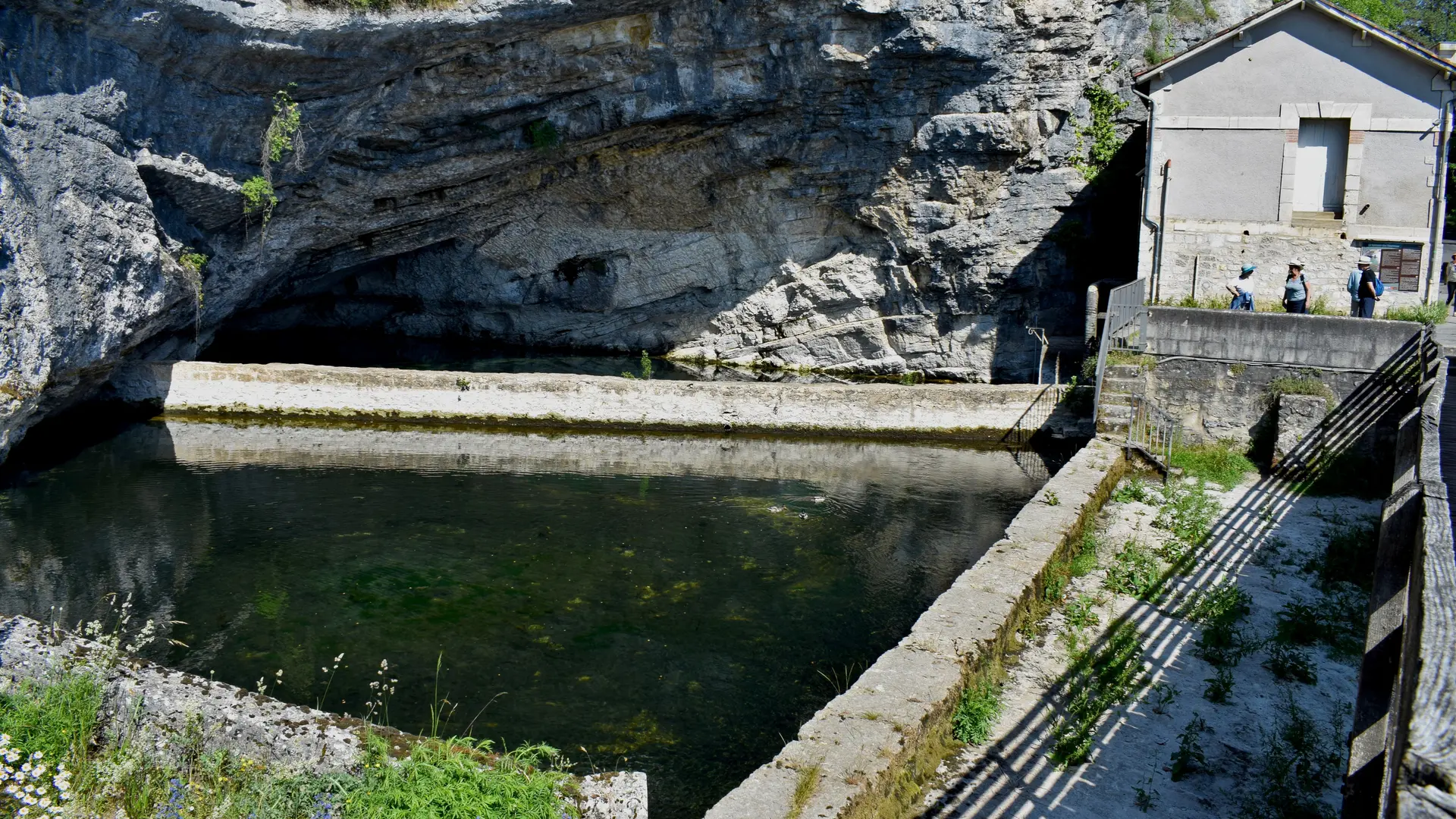 210604_Fontaine des Chartreux à Cahors