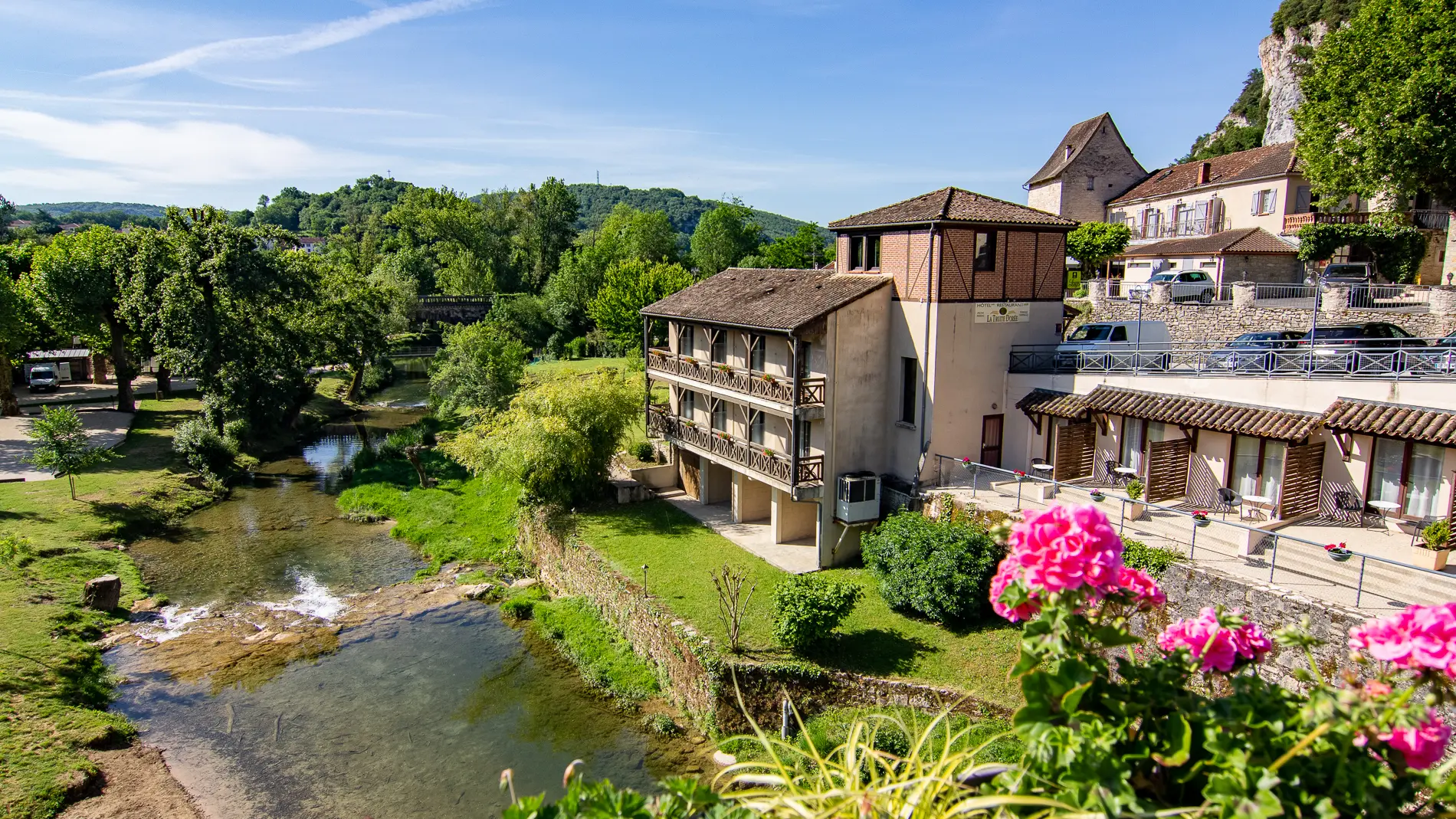 L'annexe en bordure du Vers