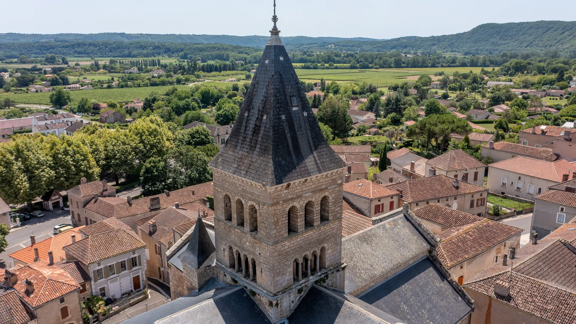 Vue drone du village de Duravel