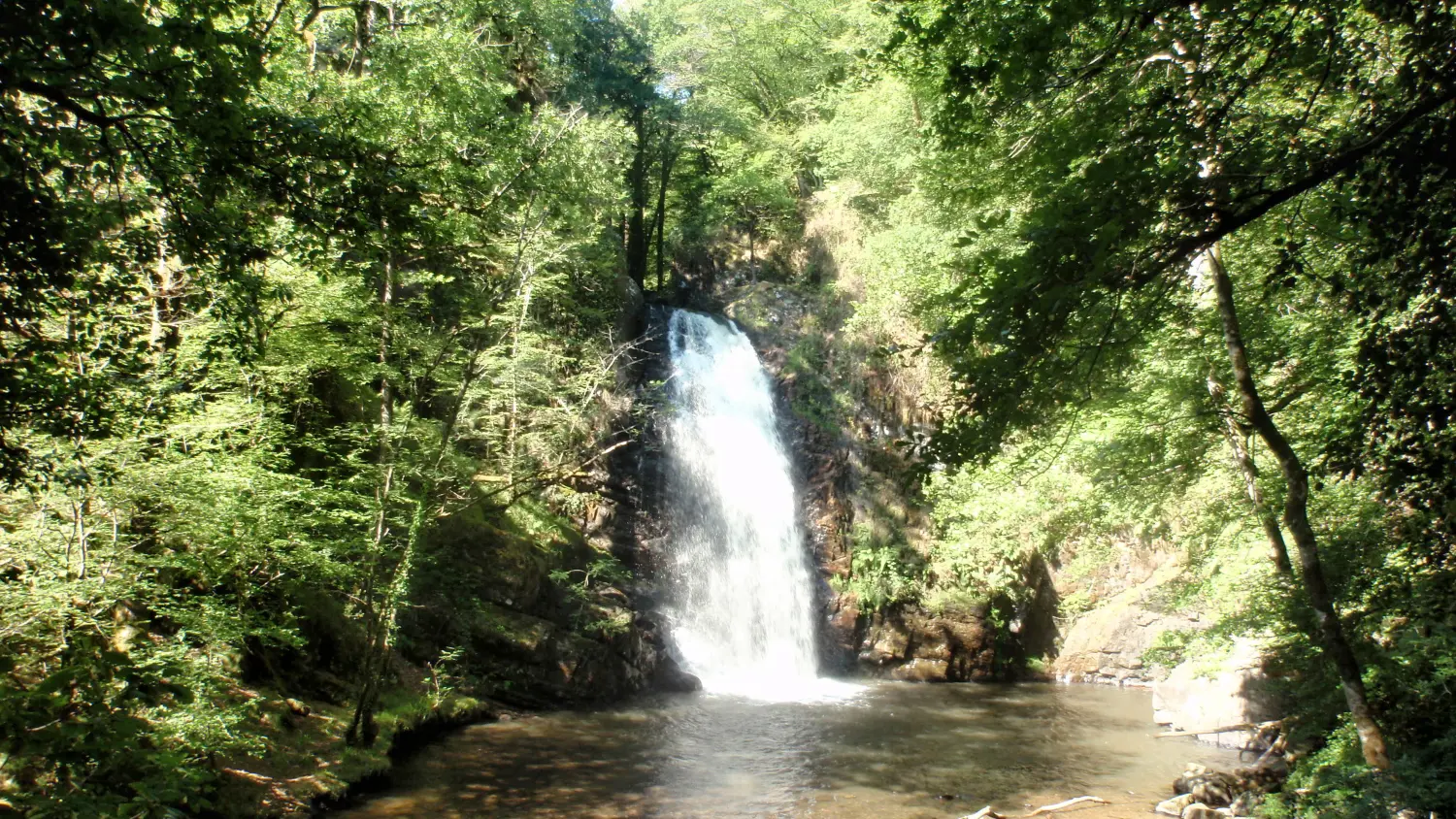 23 ALBUSSAC - Les cascades de Murel (2)