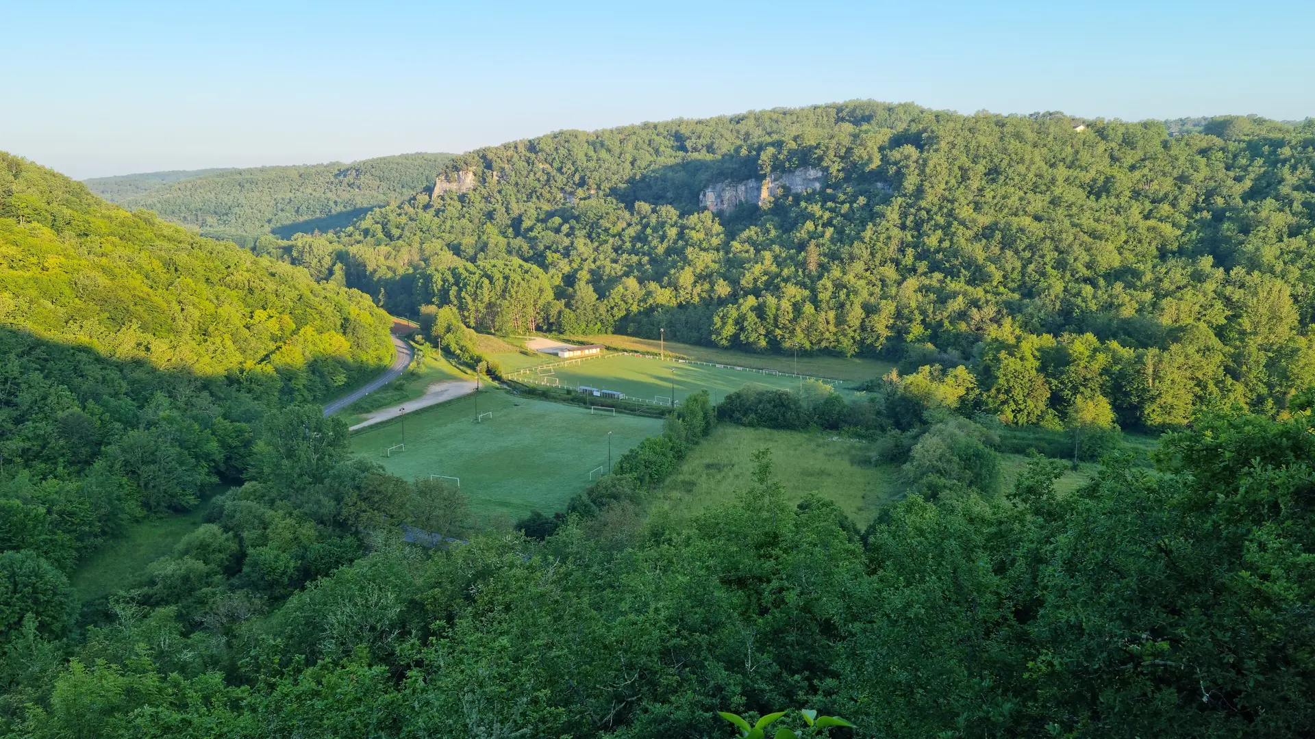 240605_Vue aérienne vallée de la Thèze