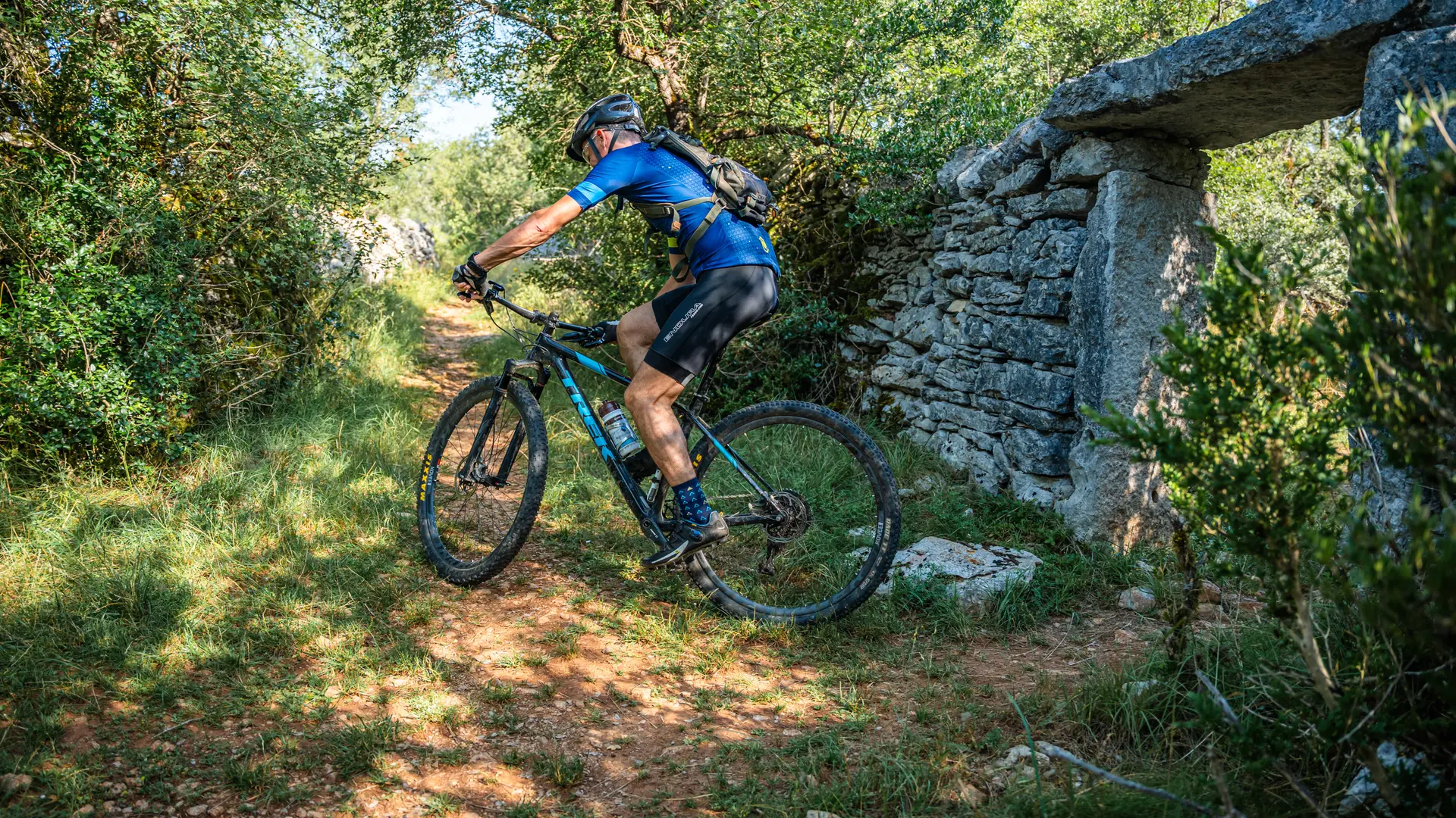 VTT dans la vallée du Célé