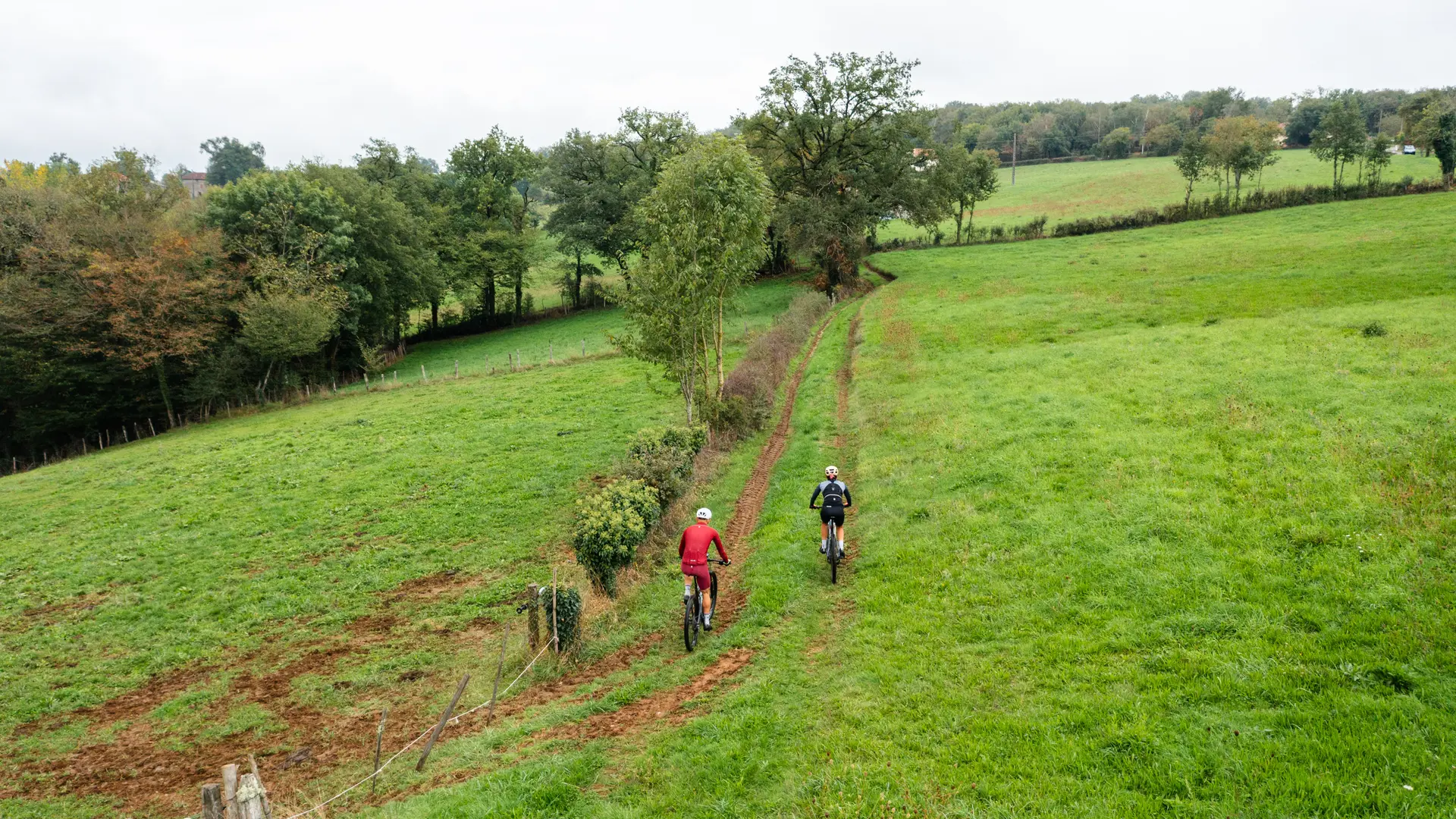 VTT près de Figeac en automne