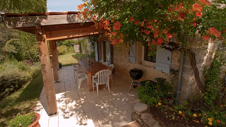 terrasse couverte barbecue