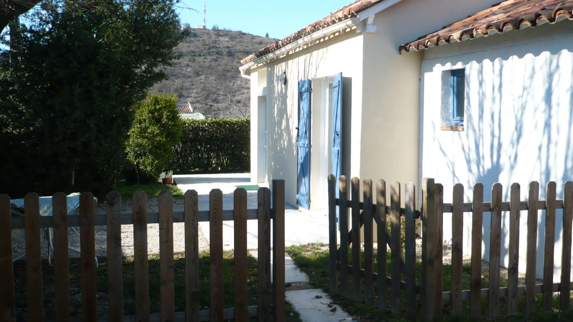 entée Gîte USTOU à Cahors