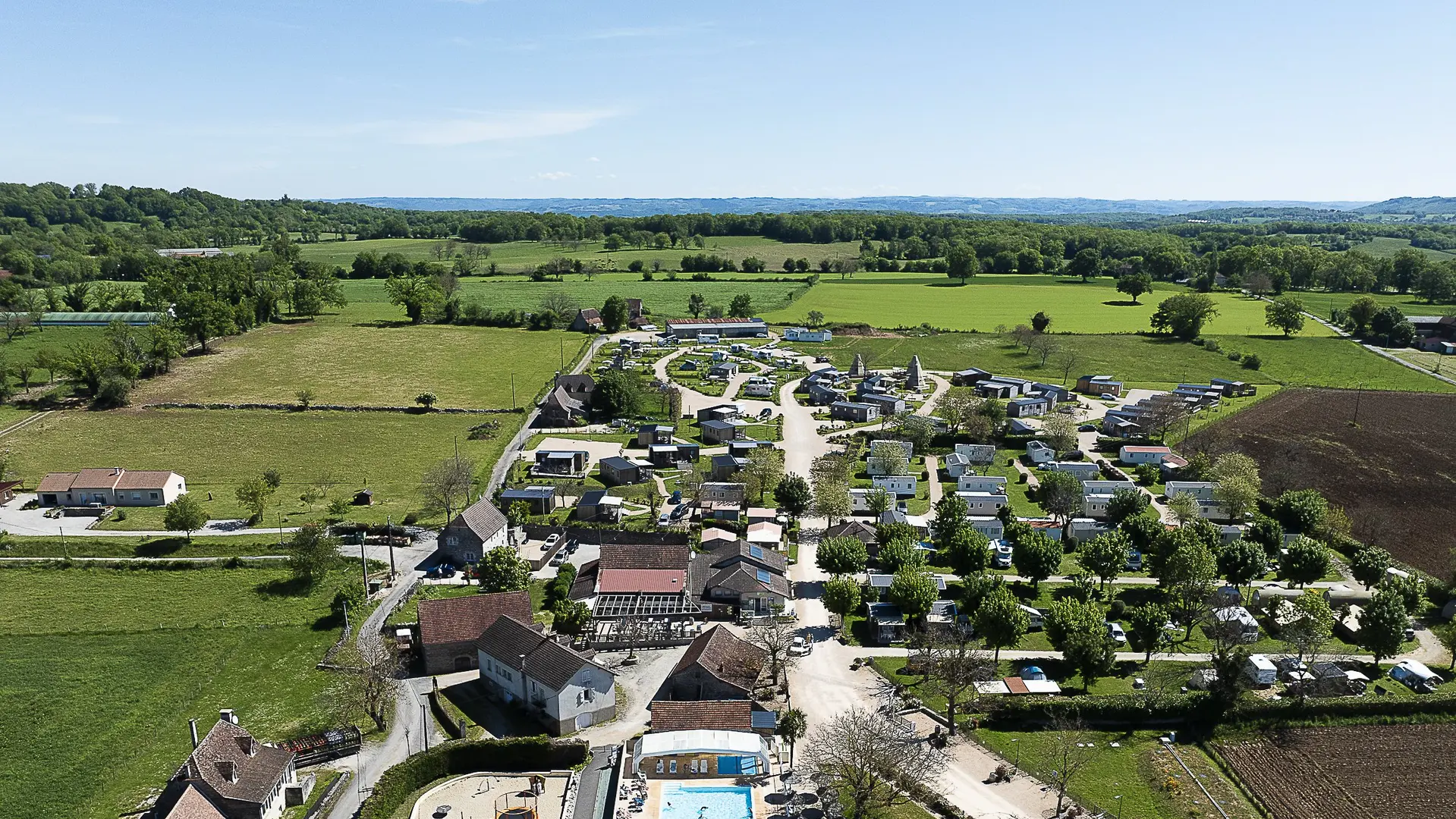 Le camping Le Ventoulou vu du ciel