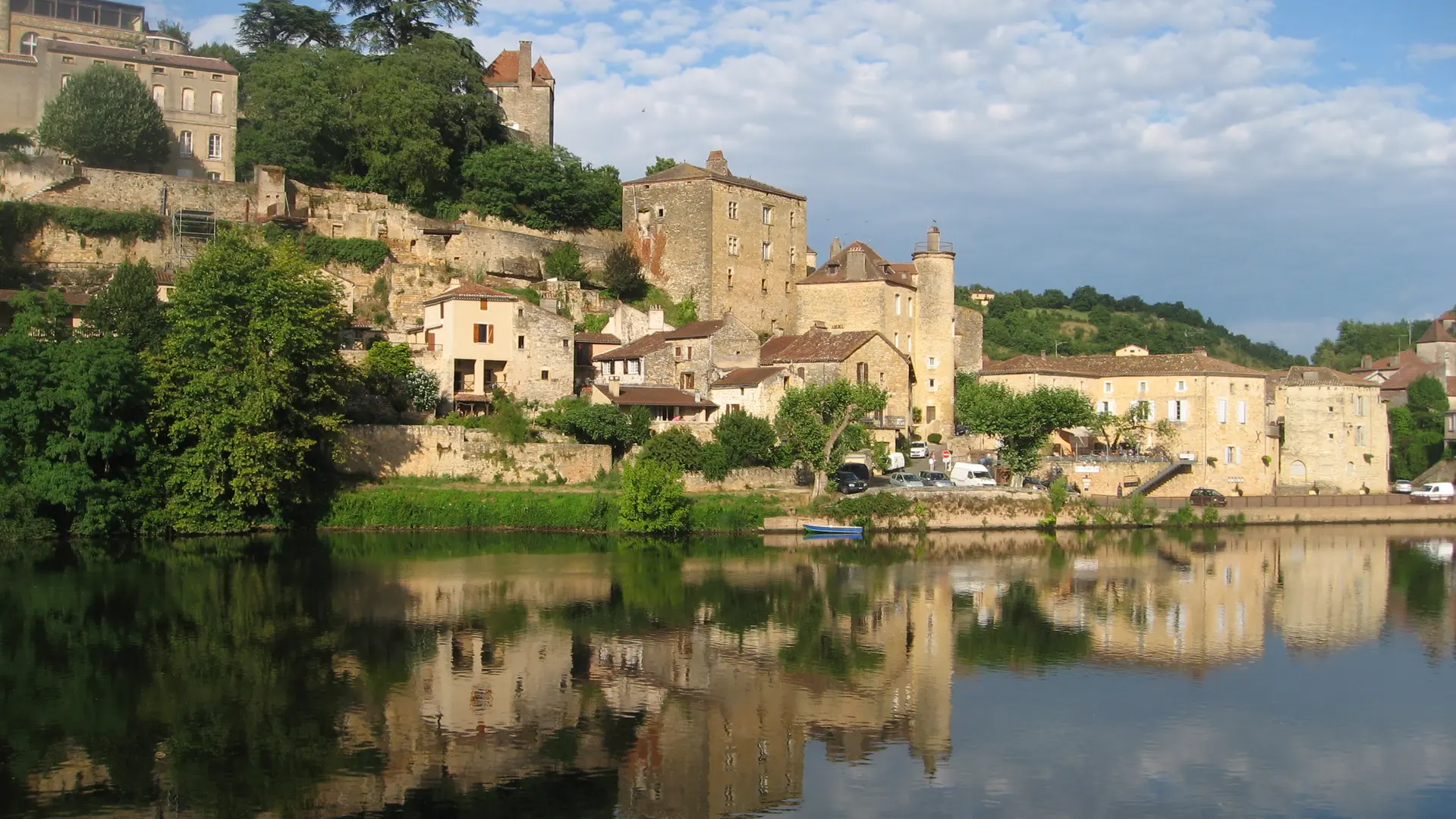 village de Puy l'Evêque