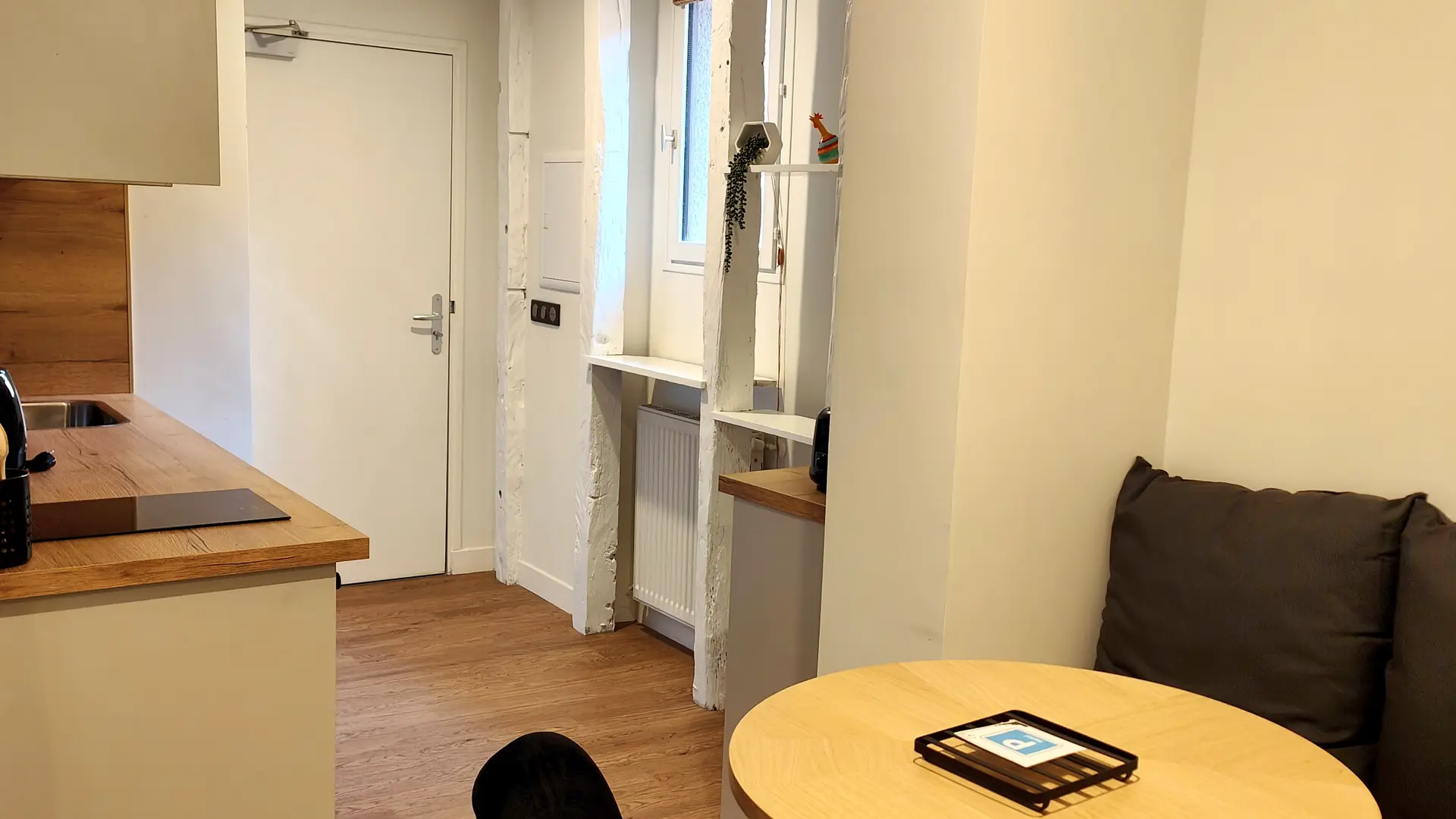 vue Sam cuisine la source