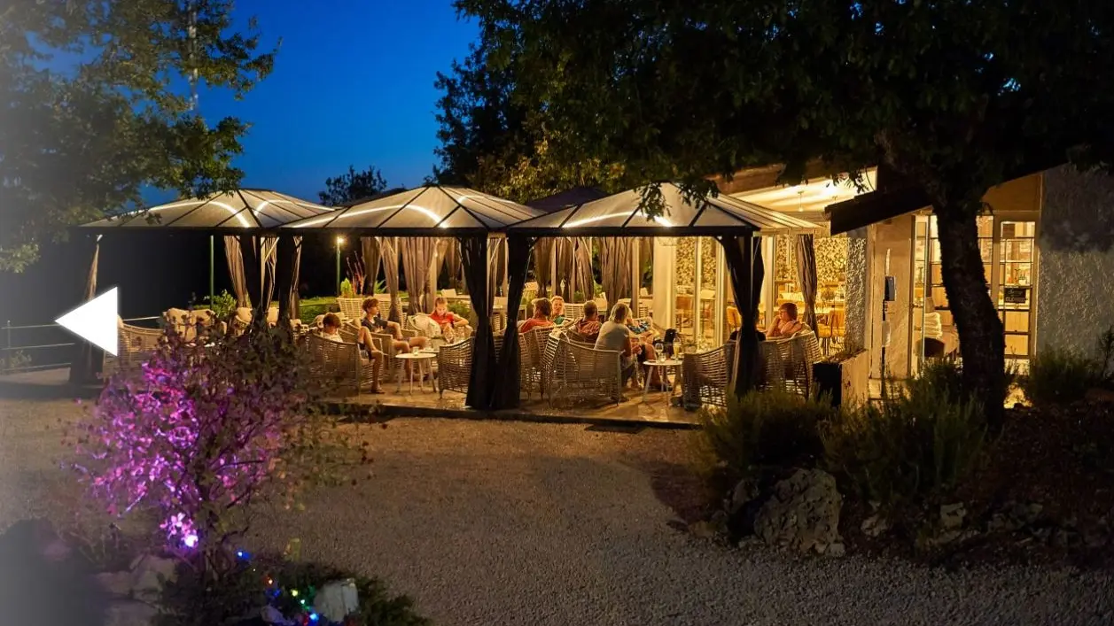 vv cigales restaurant