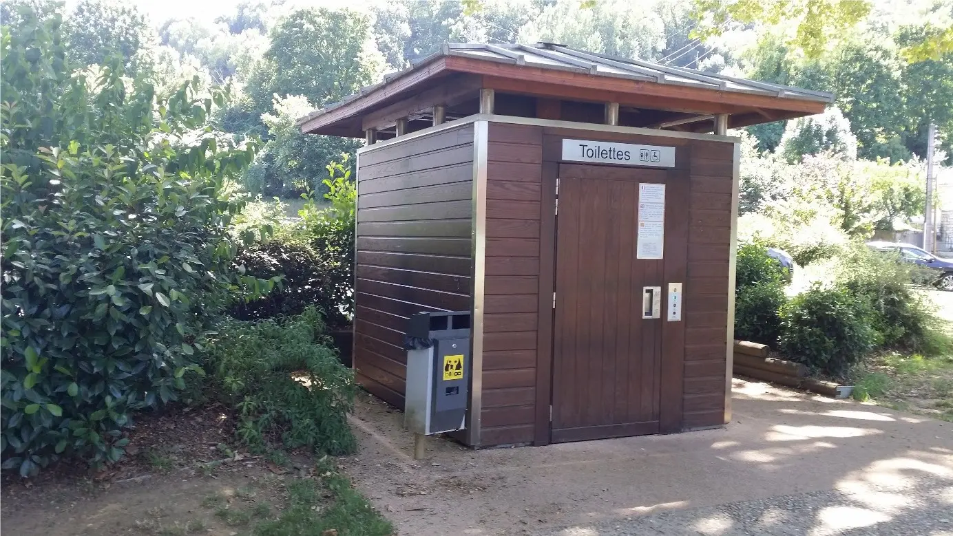 figeac_toilettes