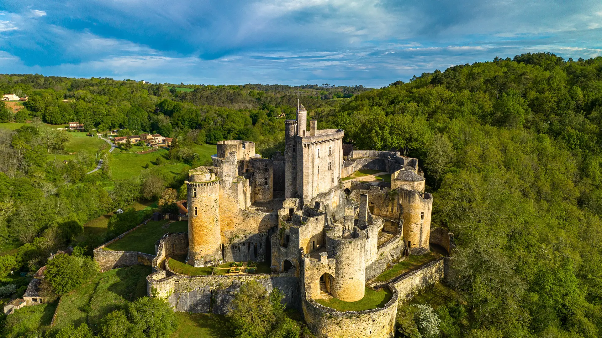 chateau de Bonaguil