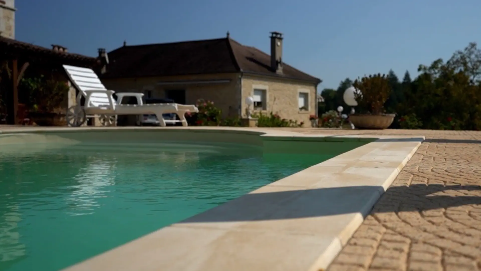 Autre vue piscine