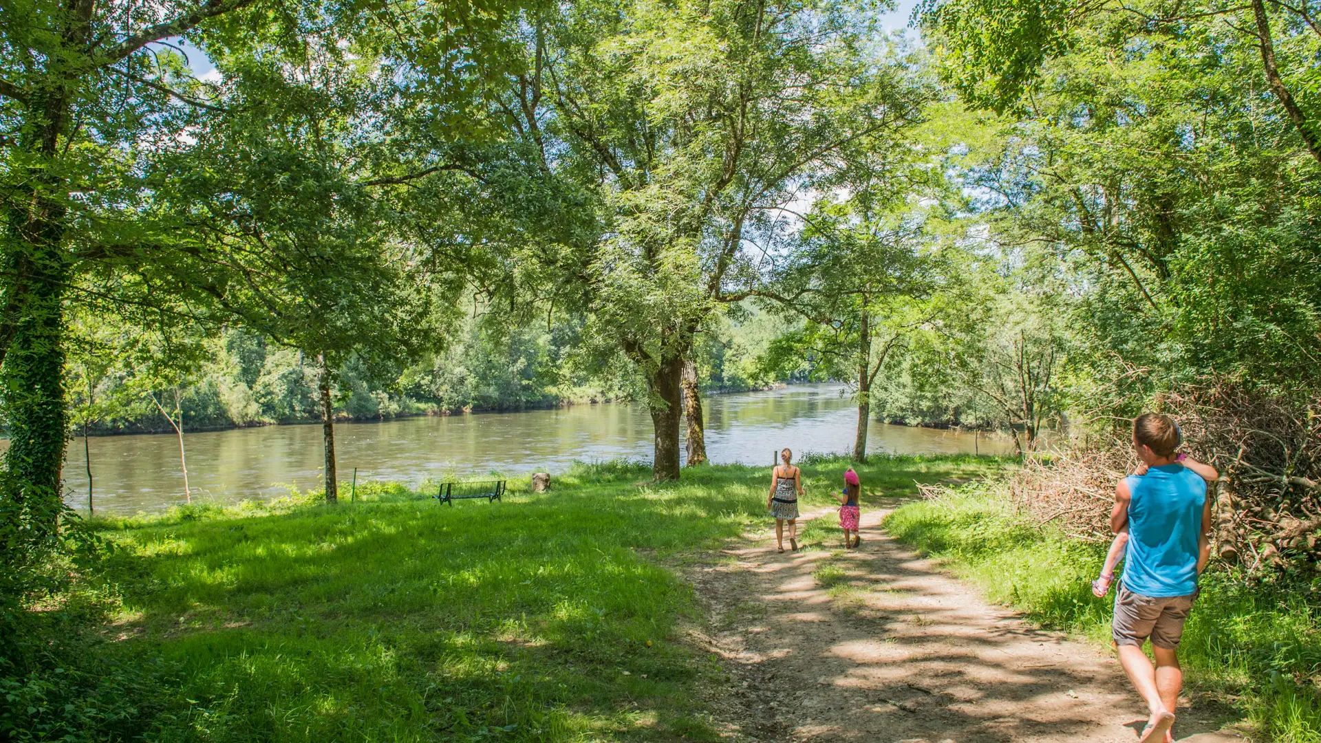 Balade sur l'ENS de Floirac_01 © Lot Tourisme - C. ORY