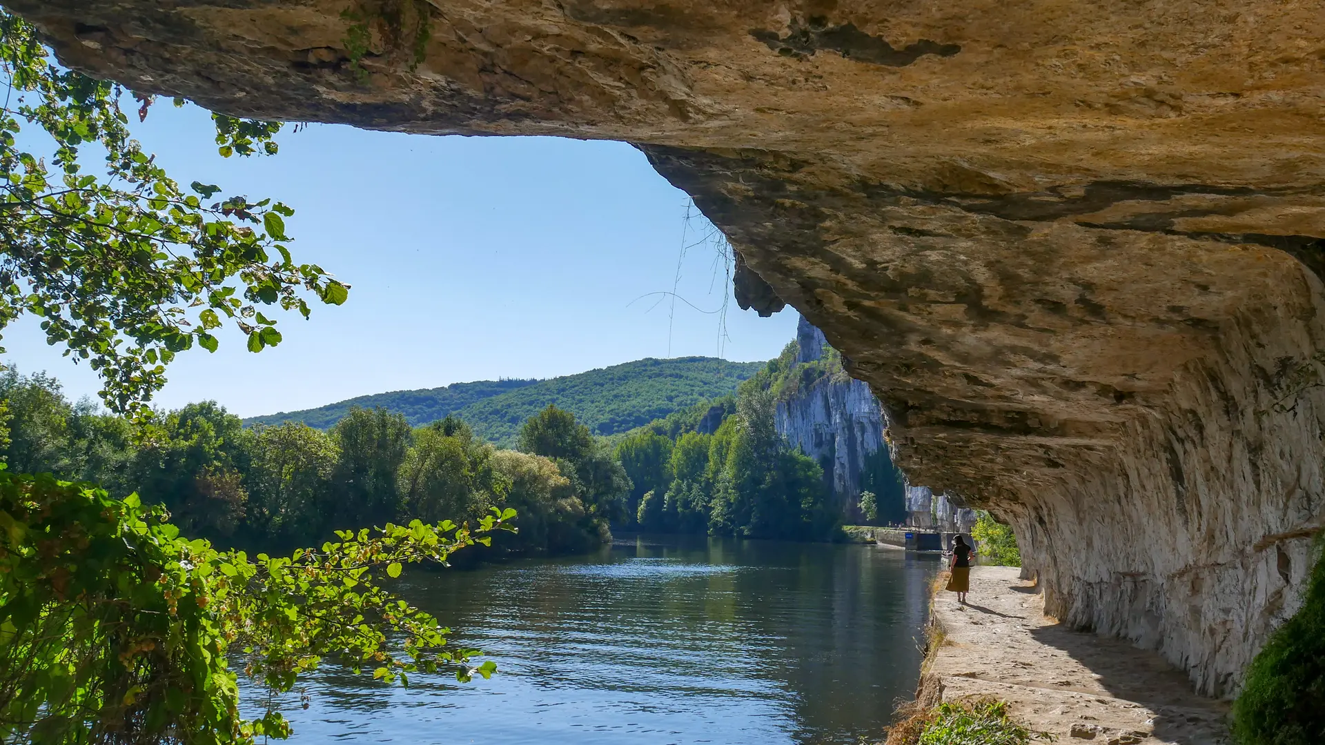 Balade sur le chemin de Halage à Bouziès