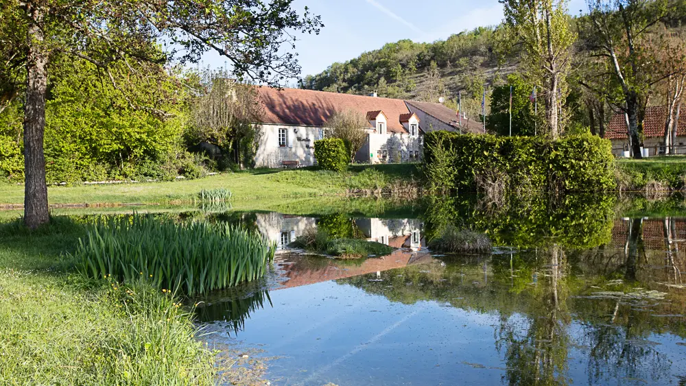 Camping Moulin du Bel Air - plan d'eau