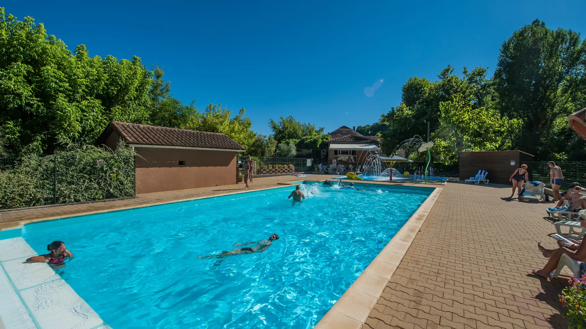 Camping Rivière de Cabessut à Cahors_05 © Lot Tourisme - C. ORY