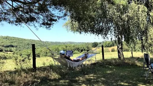 Camping les Teuillères Sousceyrac-en Quercy-Emplacement