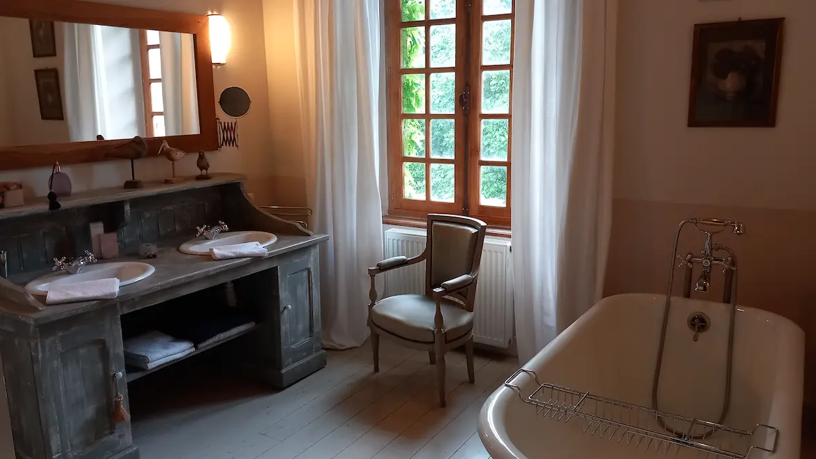 Salle de bains de la suite Messidor