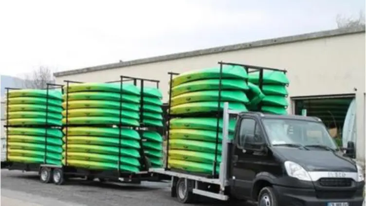 Remorque porte canoës