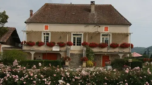 ChâteauFamaey en fleurs