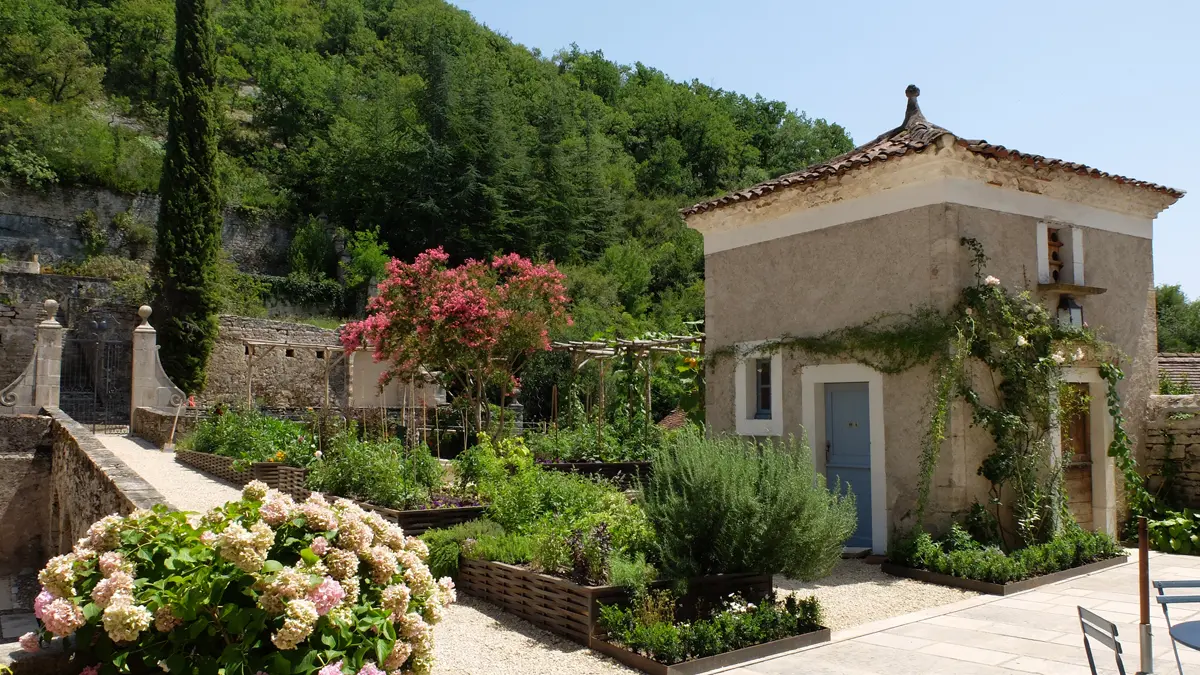 Pigeonnier et potager