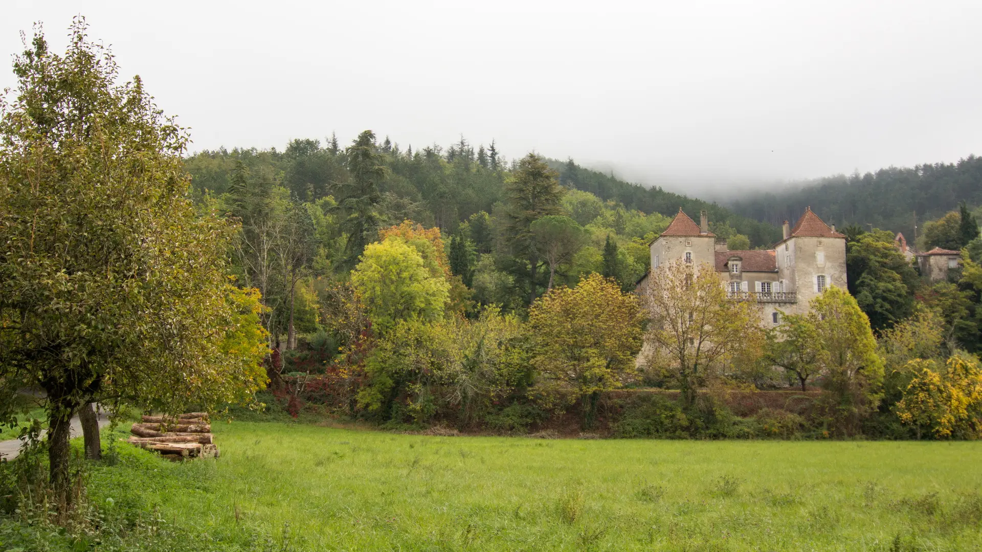 St Vincent Rive D'Olt - Château