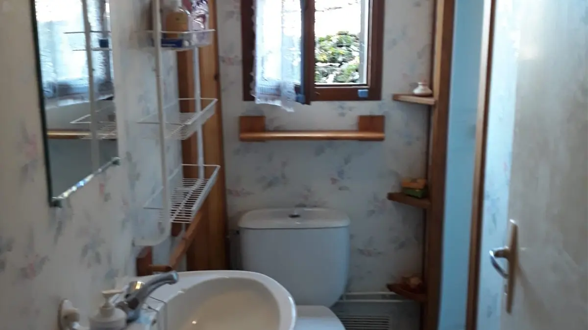 Chalet Merlan SDB