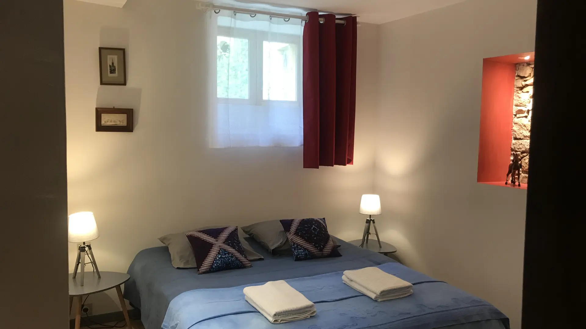 Chambre 1 Lit Queen Size ou 2 lits jumeaux