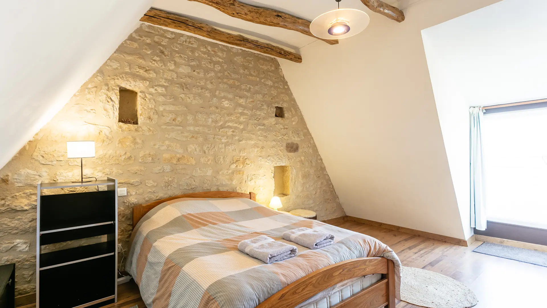 Chambre double étage accès balon terrasse