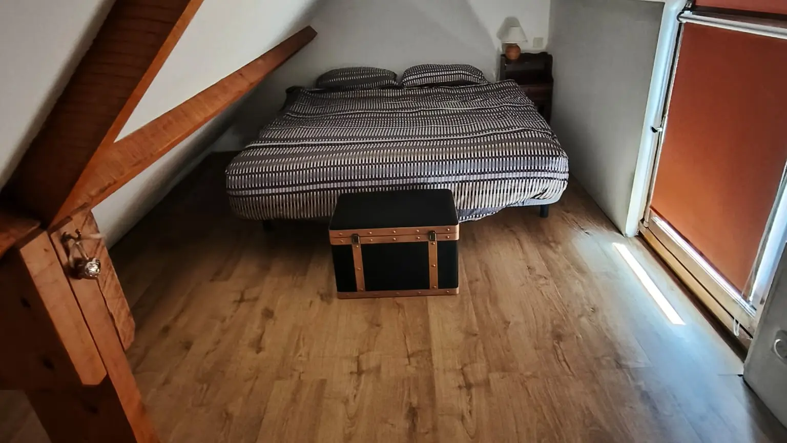Chambre lit double au 1er étage