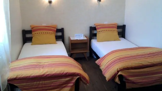 Chambres Hotes La Noyeraie - Suite Tournesol