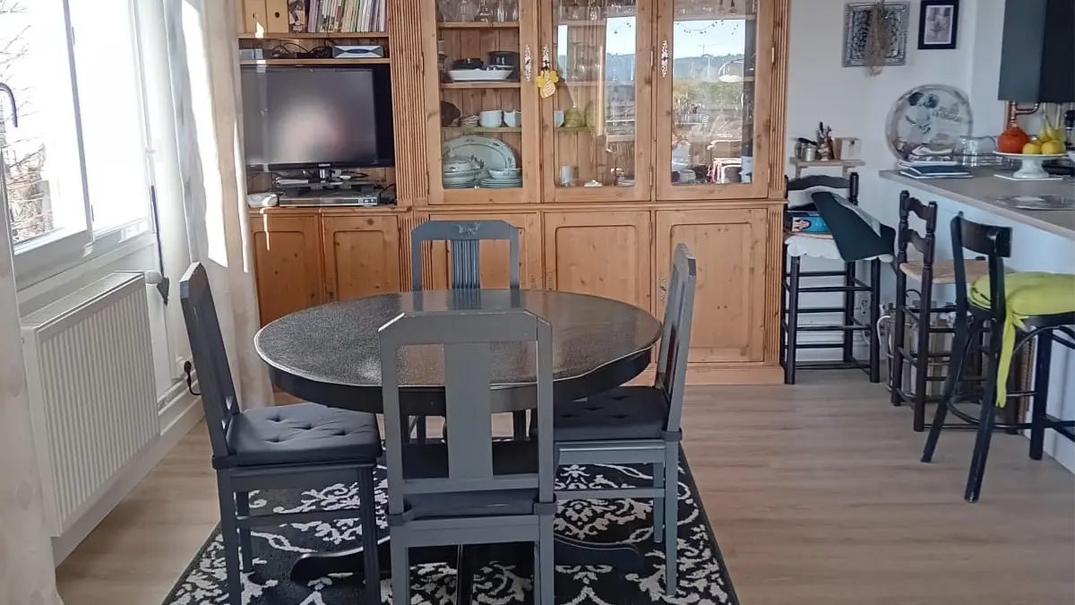 Chez Annick 2 salle à manger