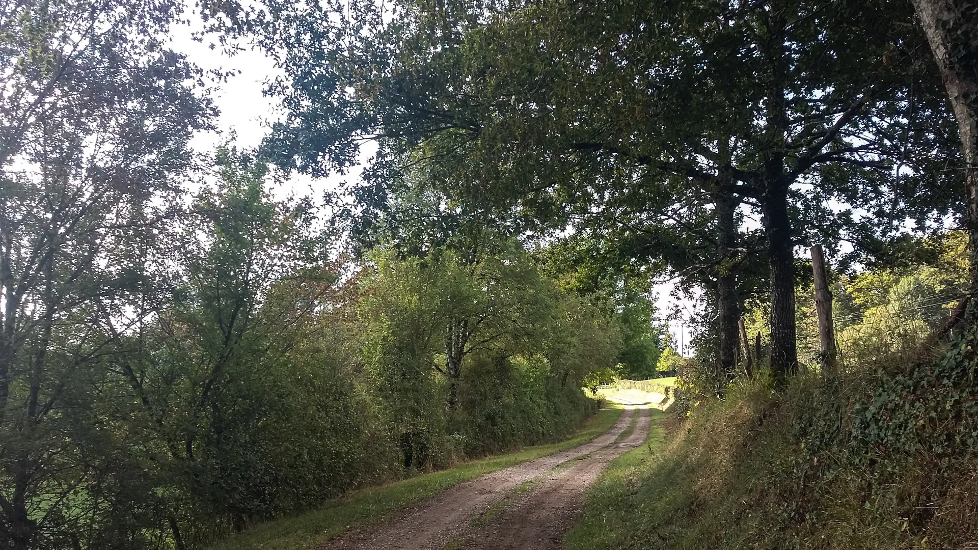 Chemin - circuit le chemin aux deux visages_14 © Lot Tourisme - A. Leconte