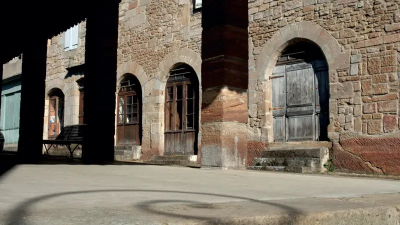 Lacapelle - Marival : La Halle