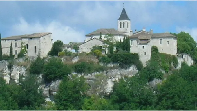 Flaugnac : Vue du Village