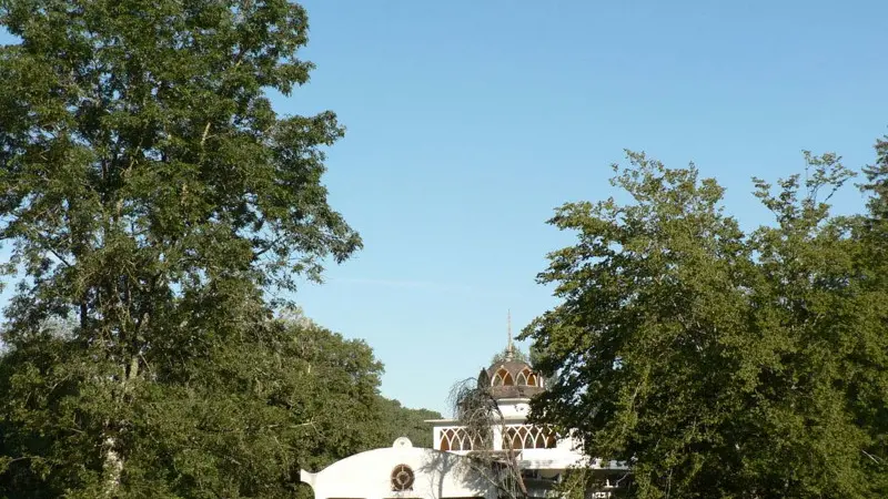Miers -  Le Pavillon des Eaux de la source Salmière