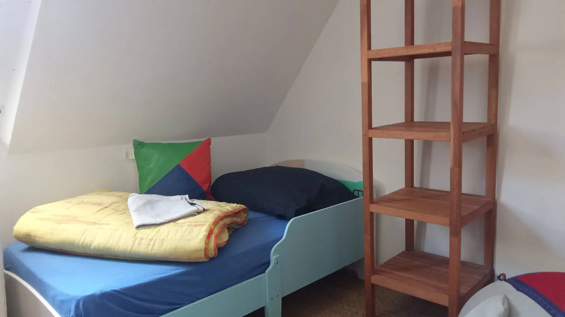 Combles chambre milieu