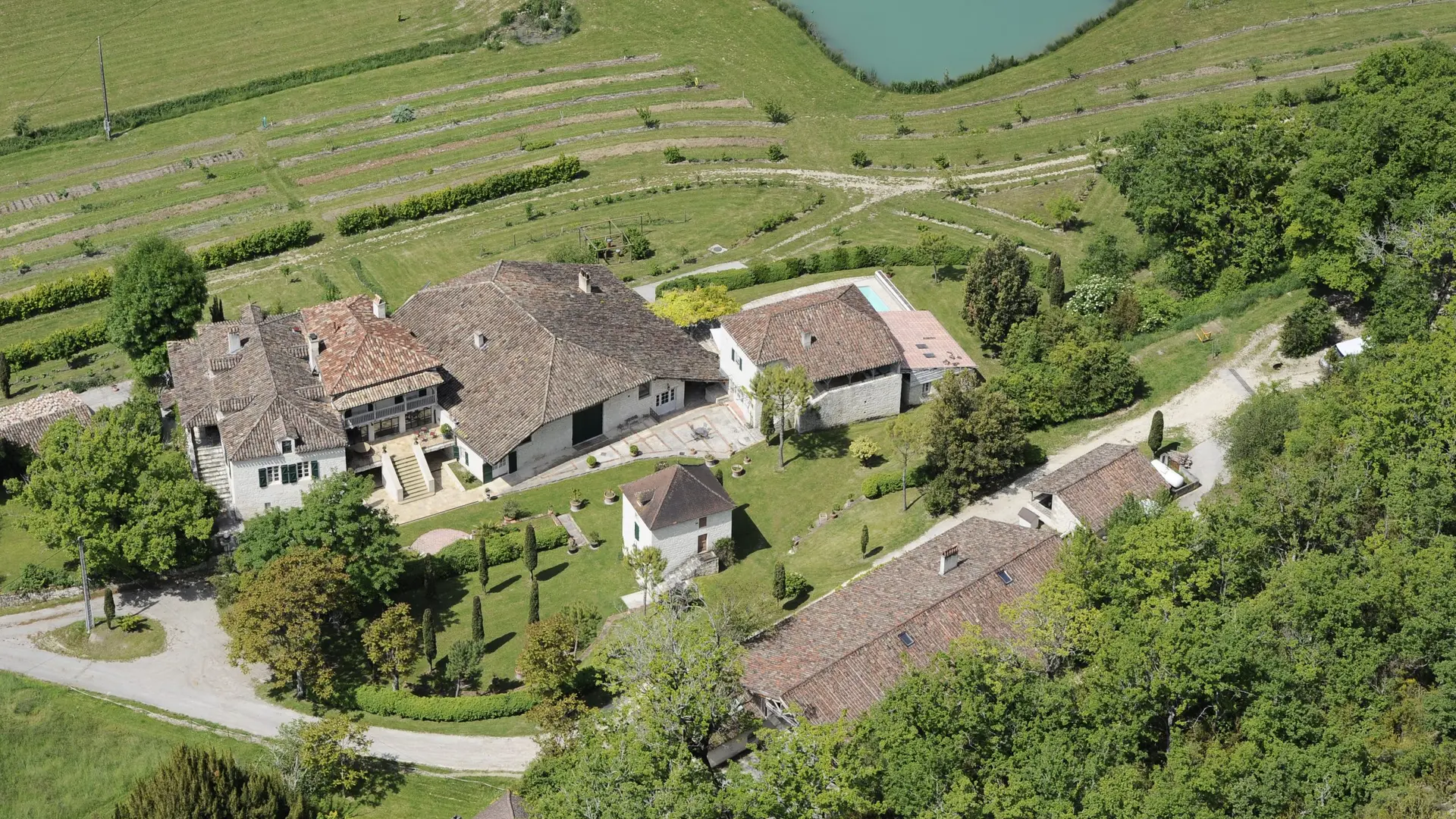 Domaine de Saint-Géry - vue aérienne