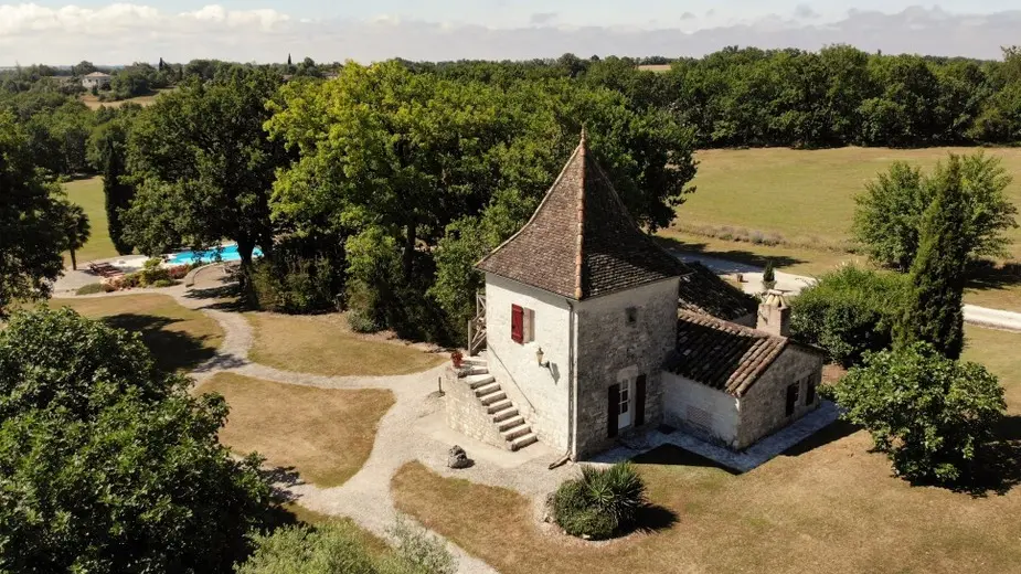 Garçonniere vue aerienne