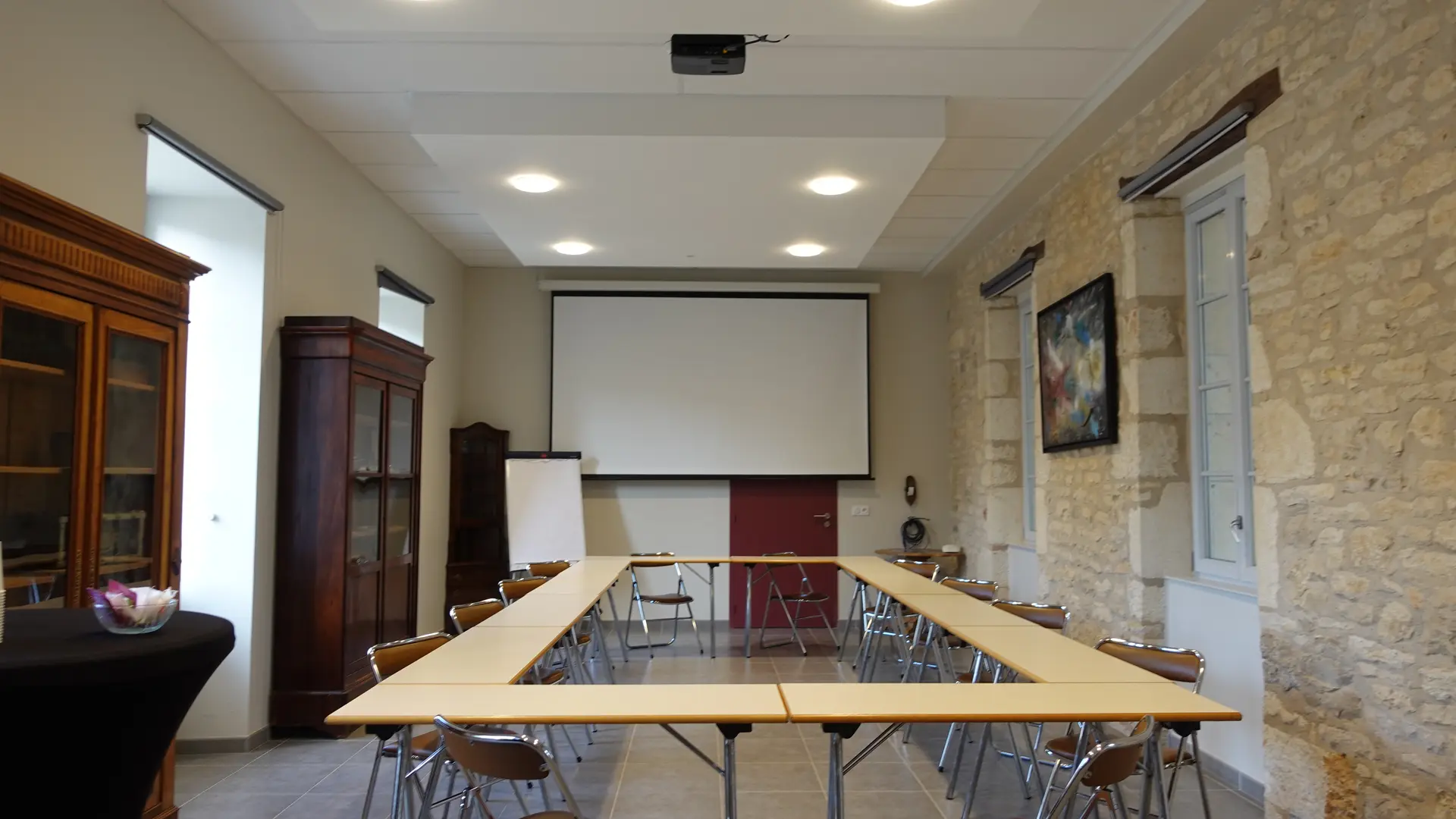 SALLE DU CLOÎTRE