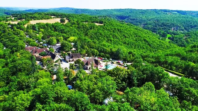 Domaine de la pailleBasse_lachapelle-Auzac-vue aérienne