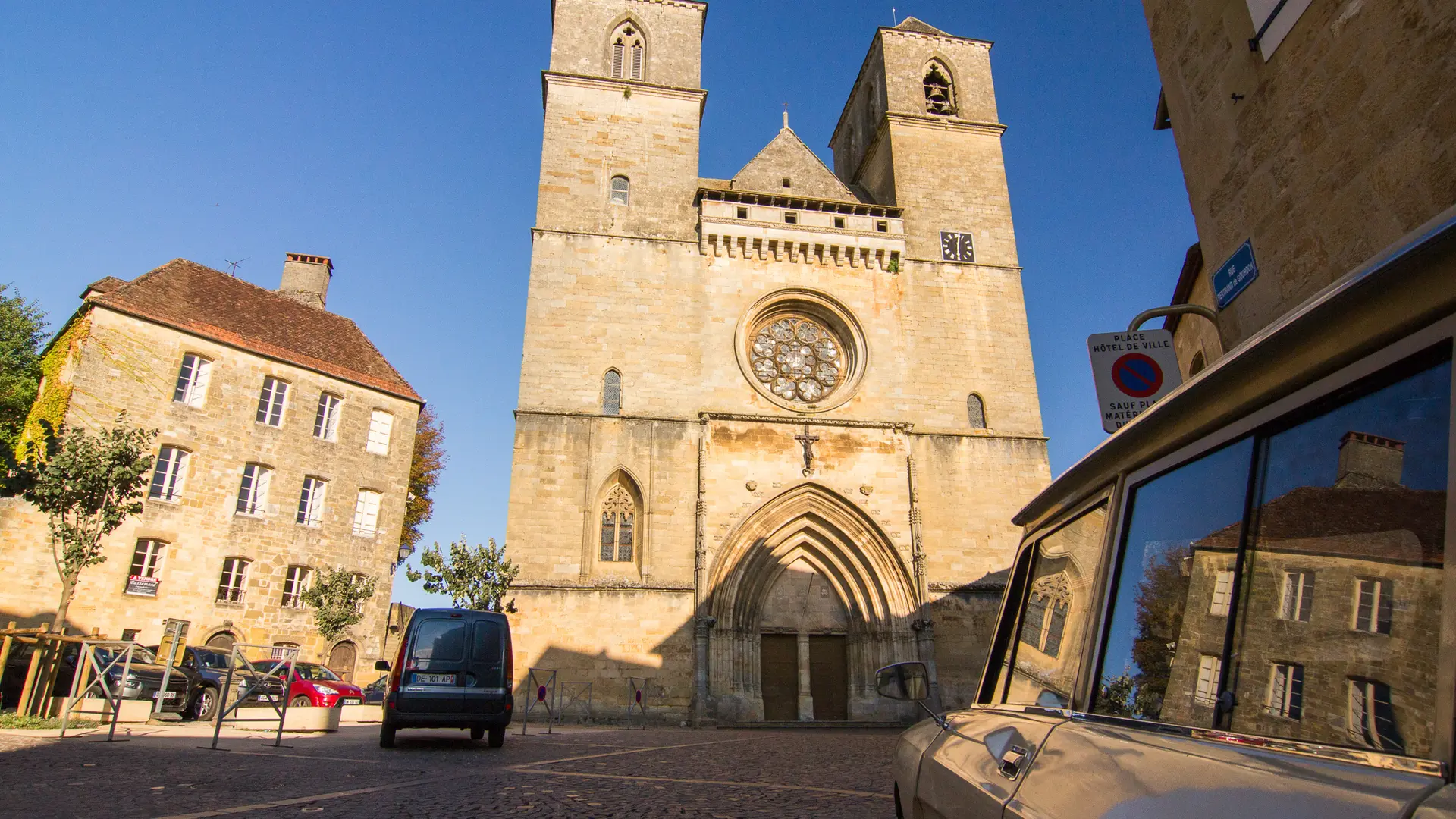 Eglise Saint-Pierre à Gourdon
