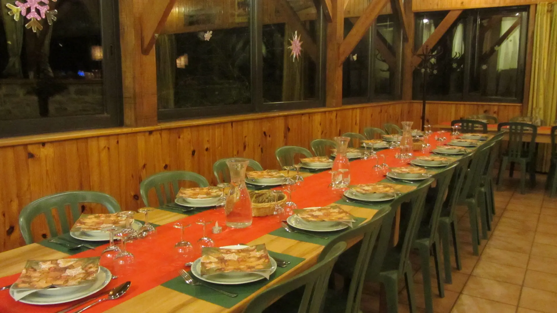 Ferme de Berle-Collonges-salle en hiver et soiree