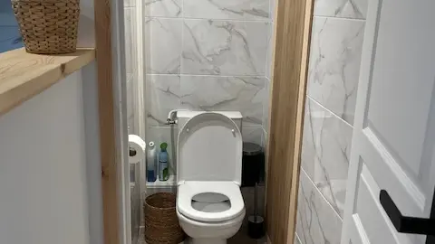 WC Bas