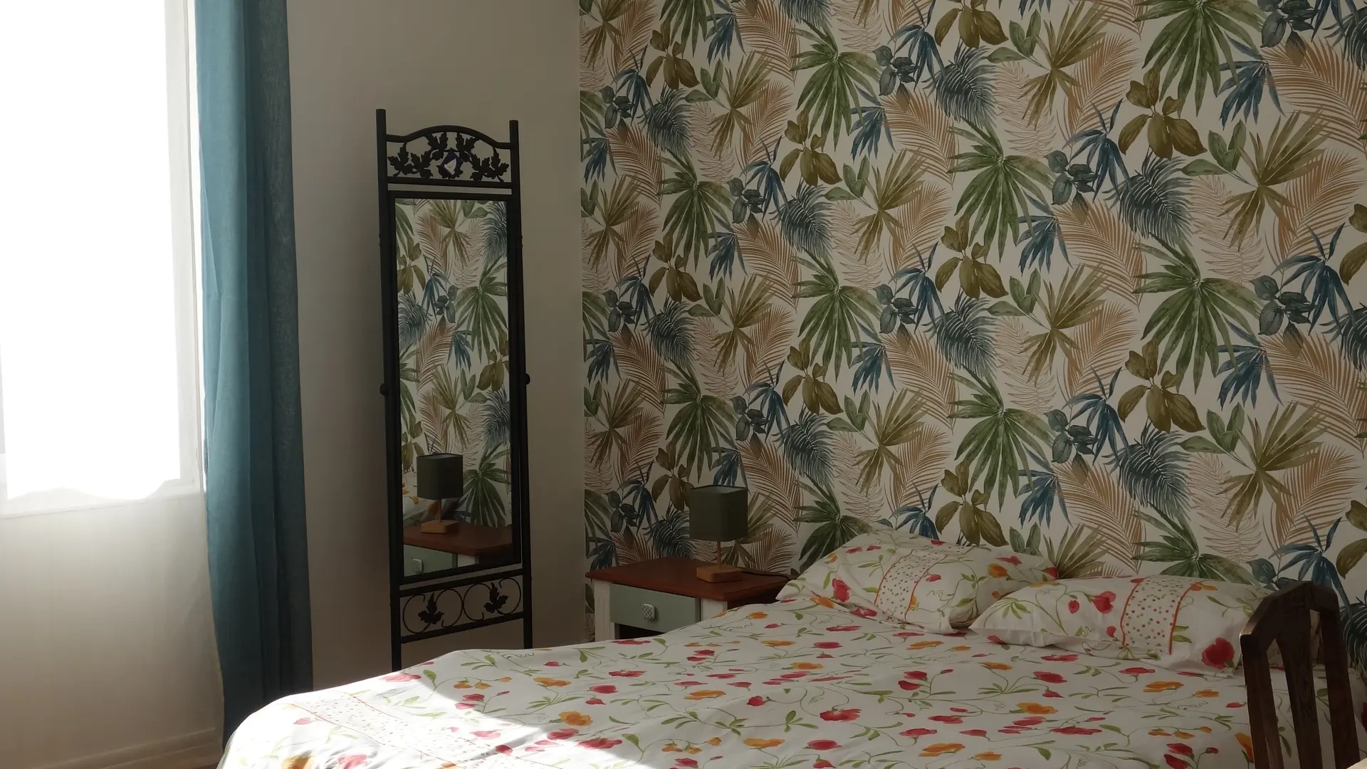 Gîte d'étape Les Volets Rouges - Chambre Cazelle 2