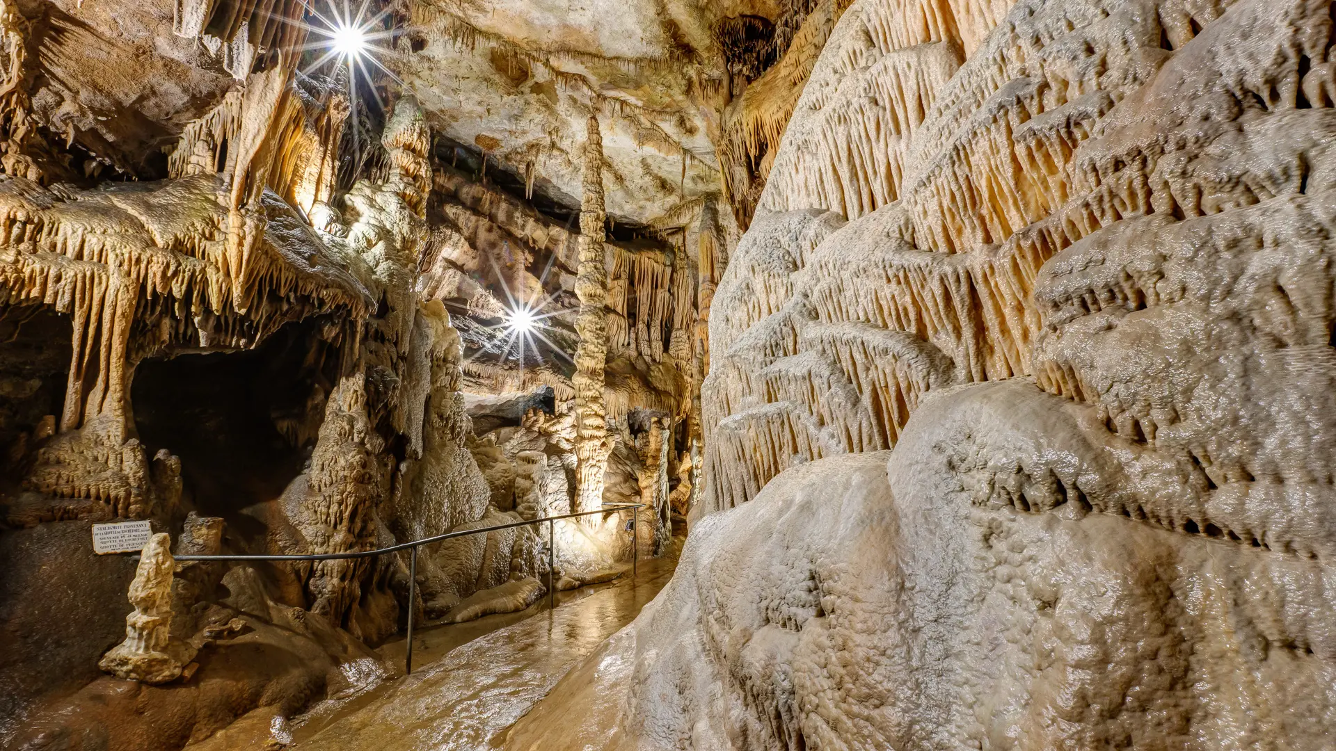 Grotte de presque