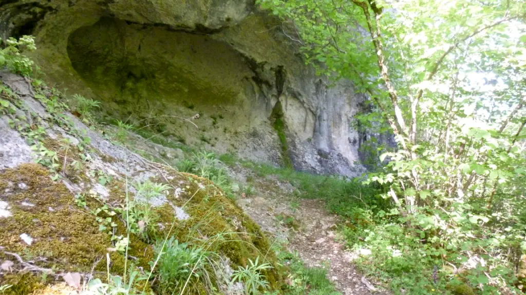 Aujols - Grotte des Conquettes