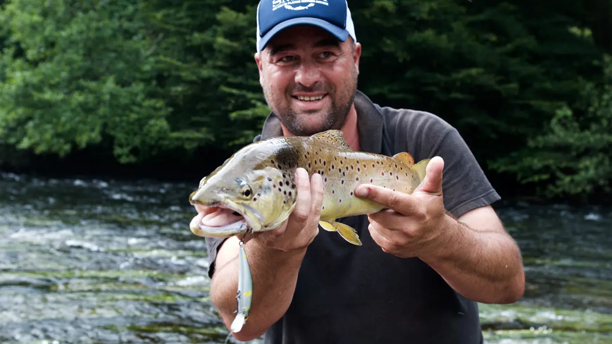 Guide de pêche Laurent Matéo - Vallée de la Dordogne -1